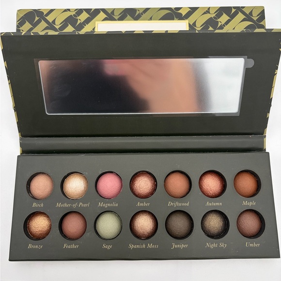 Laura Geller Earthy Glam Eyeshadow Palette - Picture 9 of 11